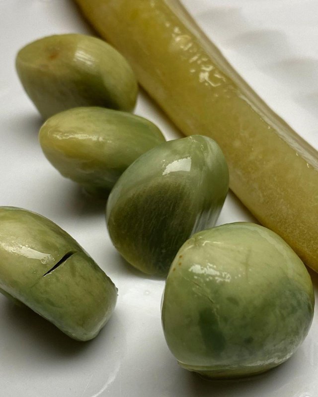 Pickled garlic, an added benefit of pickled cucs.