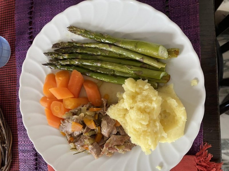 Marcella Hazan’s easy lamb with juniper, and a fine feast it was too
