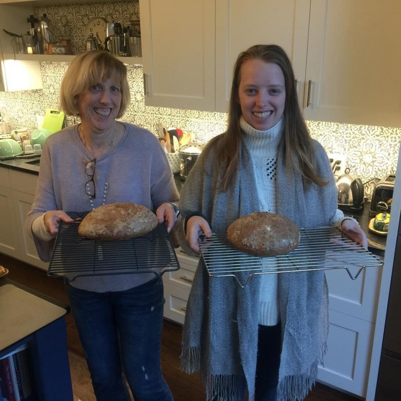 Two more happy graduates of Sourdough U. And thanks to everyone for a fun day.